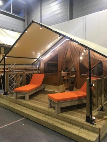 Oh! Campings - Camping Paradis A L'Ombre Des Tilleuls Peyrouse المظهر الخارجي الصورة